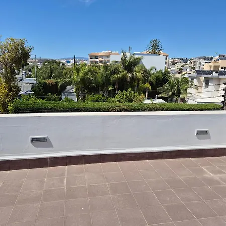 Luxury Townhouse Minutes From And Center 펜션